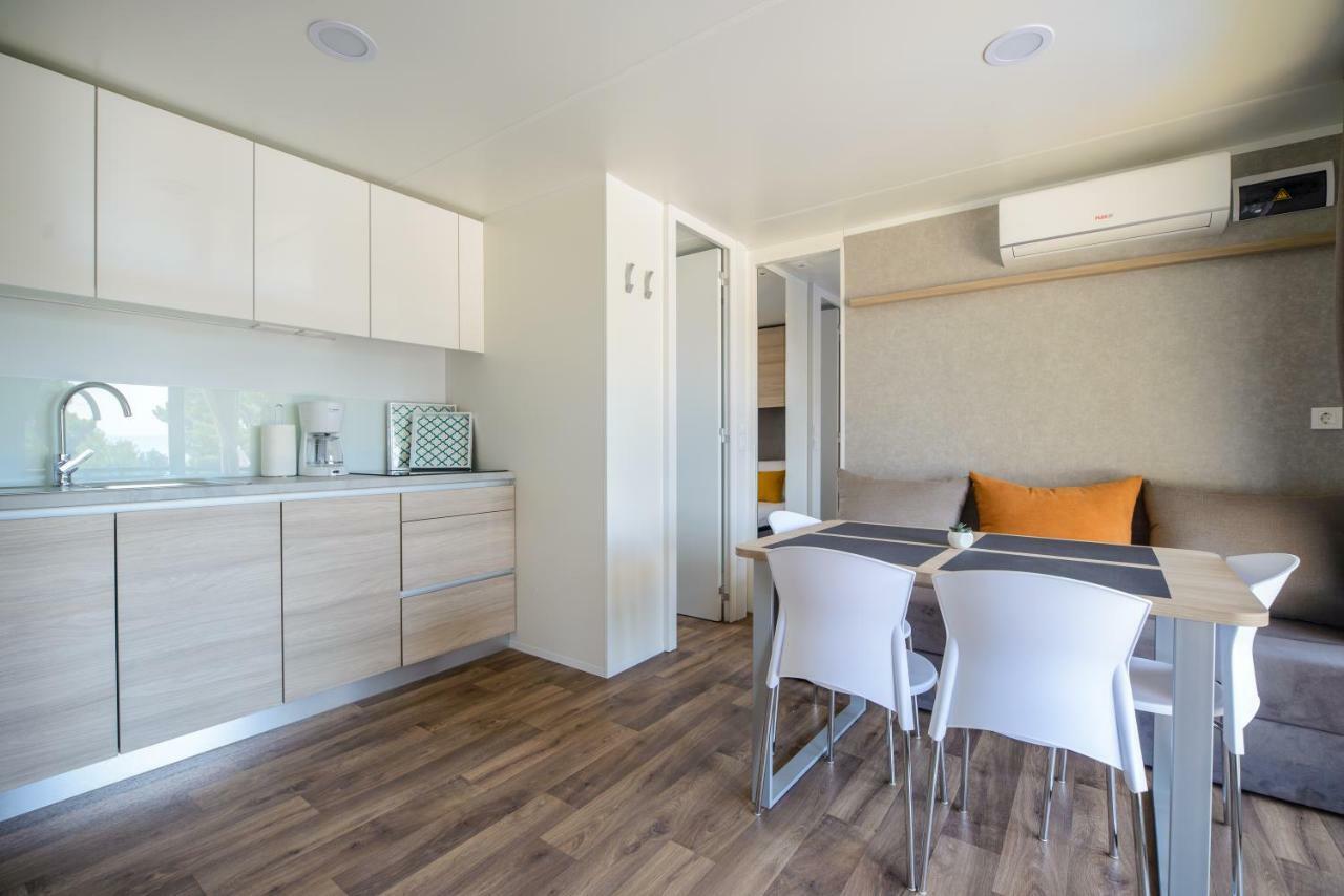 Medora Orbis Mobile Homes & Glamping Podgora Exterior photo